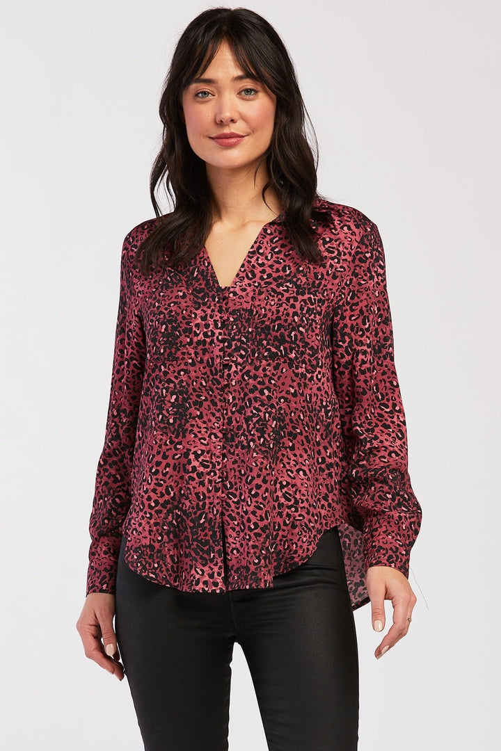 Elini Long Sleeve Leopard Top