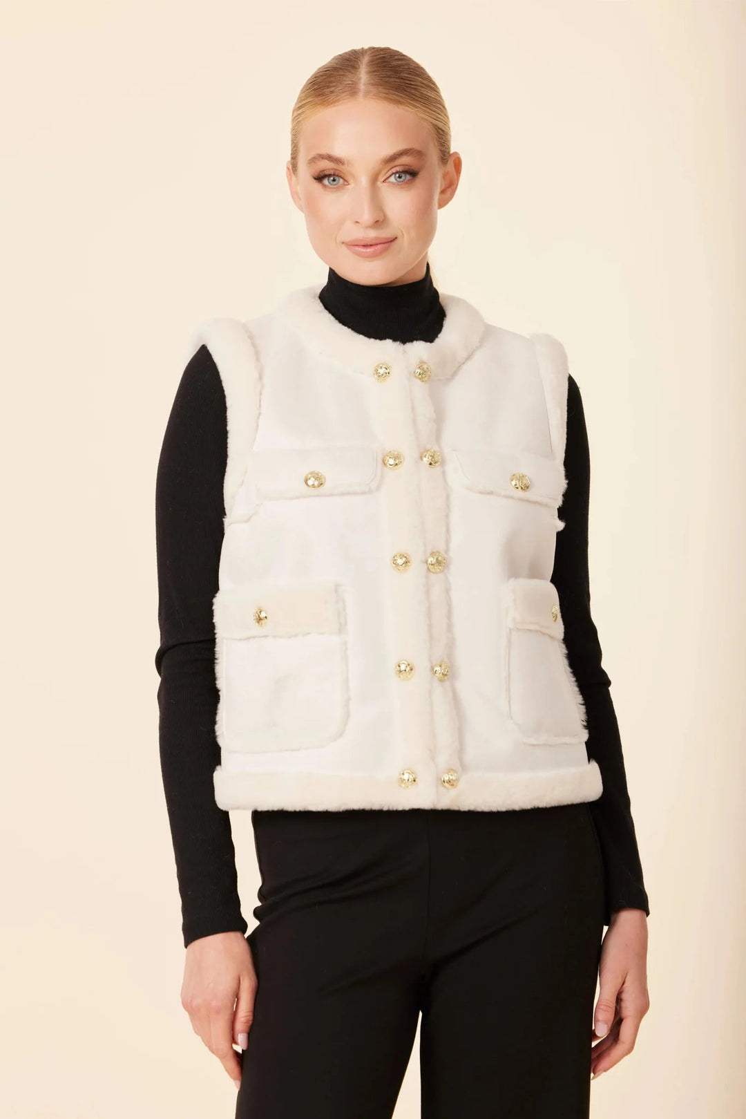 Building a Wardrobe That Works for Unpredictable Weather - Lush Lemon