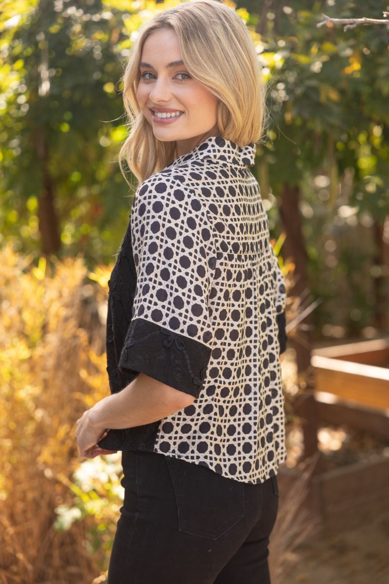 Button-Up Shirts: The Unexpected Versatility of a Classic Piece - Lush Lemon