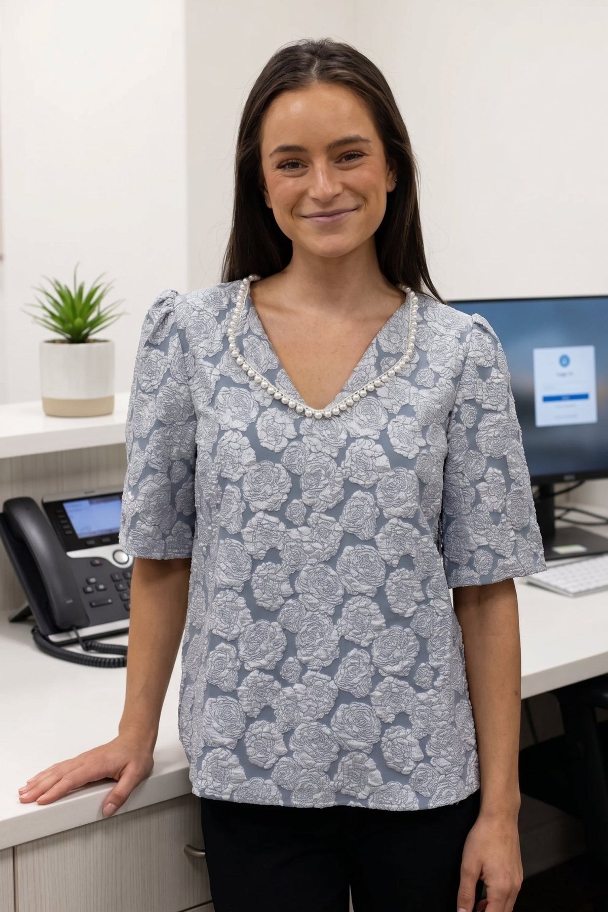 Front Desk Style: The Pearl Collar Floral Textured Top - Lush Lemon