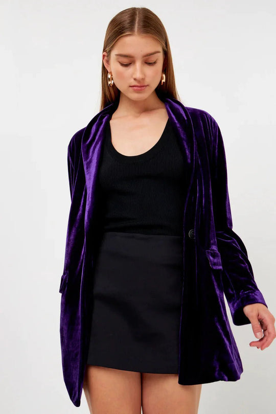 Halloween Party Outfit Ideas That Work Beyond October 31st