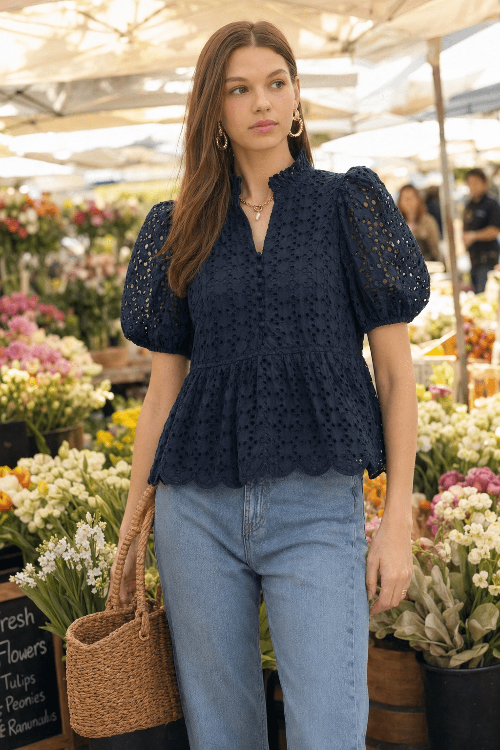 How to Style Eyelet Details for Spring: Eyelet Puff Sleeve Top - Lush Lemon