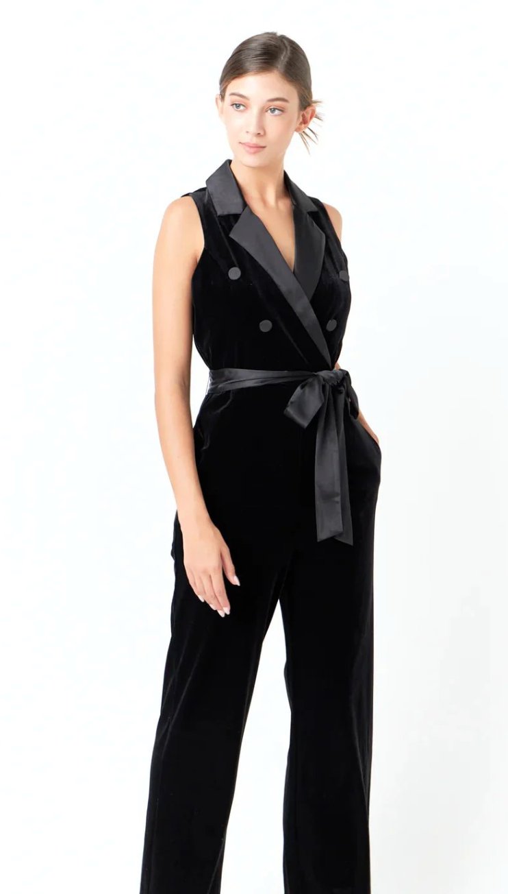 Sleeveless Velvet Jumpsuit: A Stylish Staple for Every Occasion - Lush Lemon