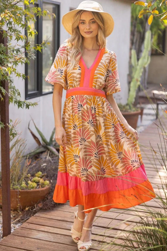 Why the Summer Midi Dress is a Must-Have for Your Warm-Weather Wardrobe