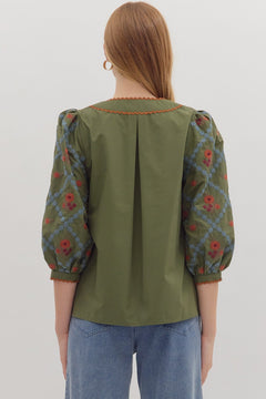 Embroidered Sleeve Scallop Trim Top - Lush Lemon - Women&