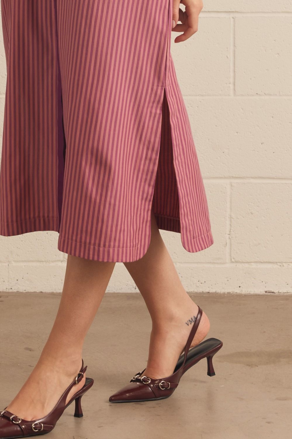 Contrast Collar Stripe Midi Dress
