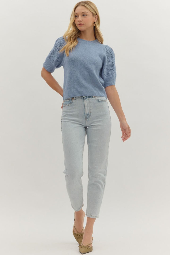 Tonal Appliqué Puff Sleeve Knit Top