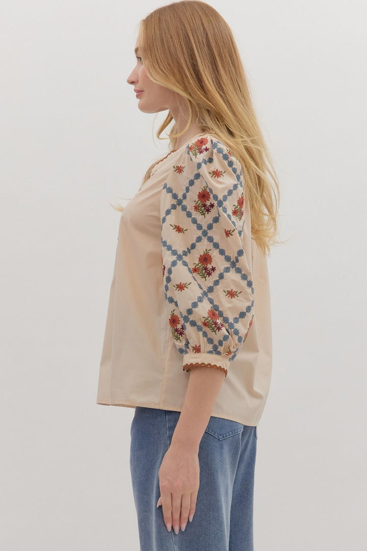 Embroidered Sleeve Scallop Trim Top