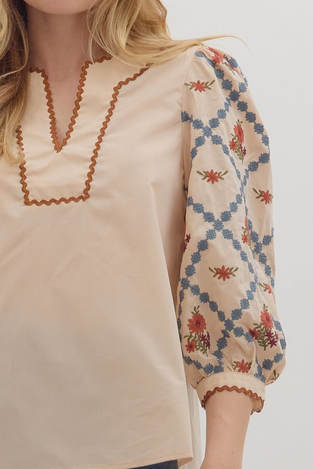 Embroidered Sleeve Scallop Trim Top