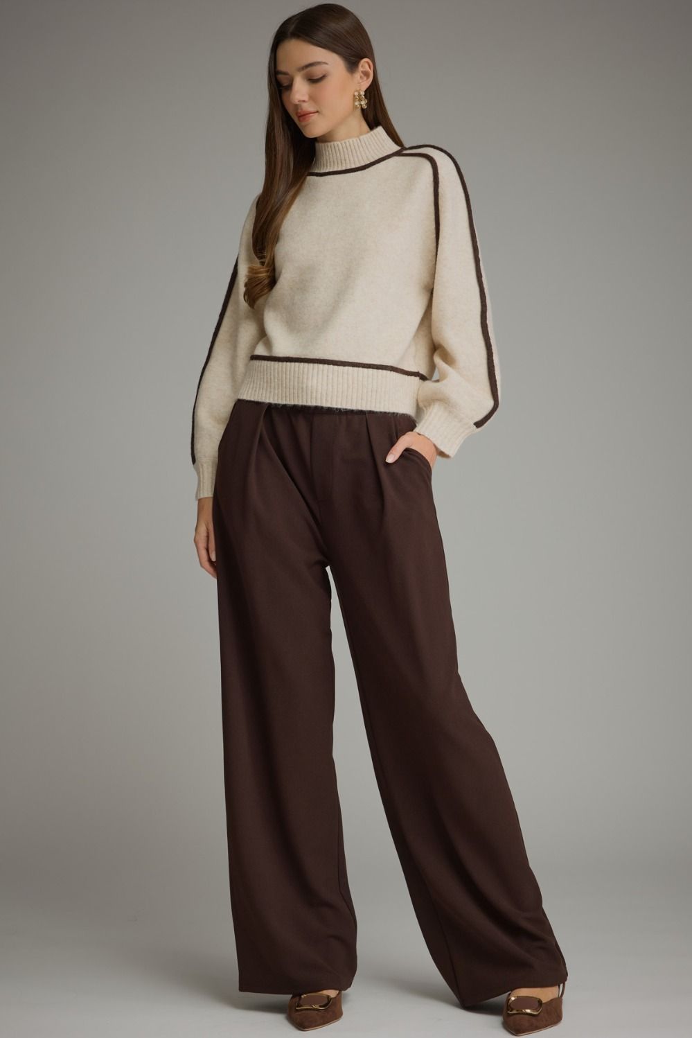 Contrast Trim Mock Neck Sweater