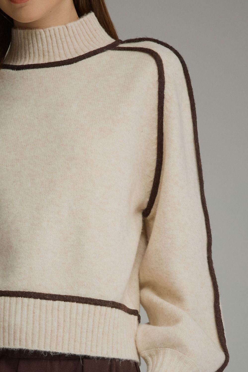 Contrast Trim Mock Neck Sweater