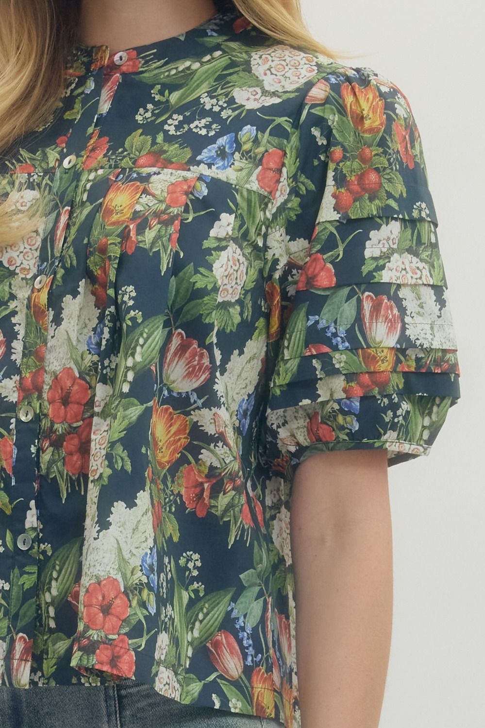 Floral Pleated Puff Sleeve Top - Lush Lemon - Women's Clothing - Entro - 52168081647101