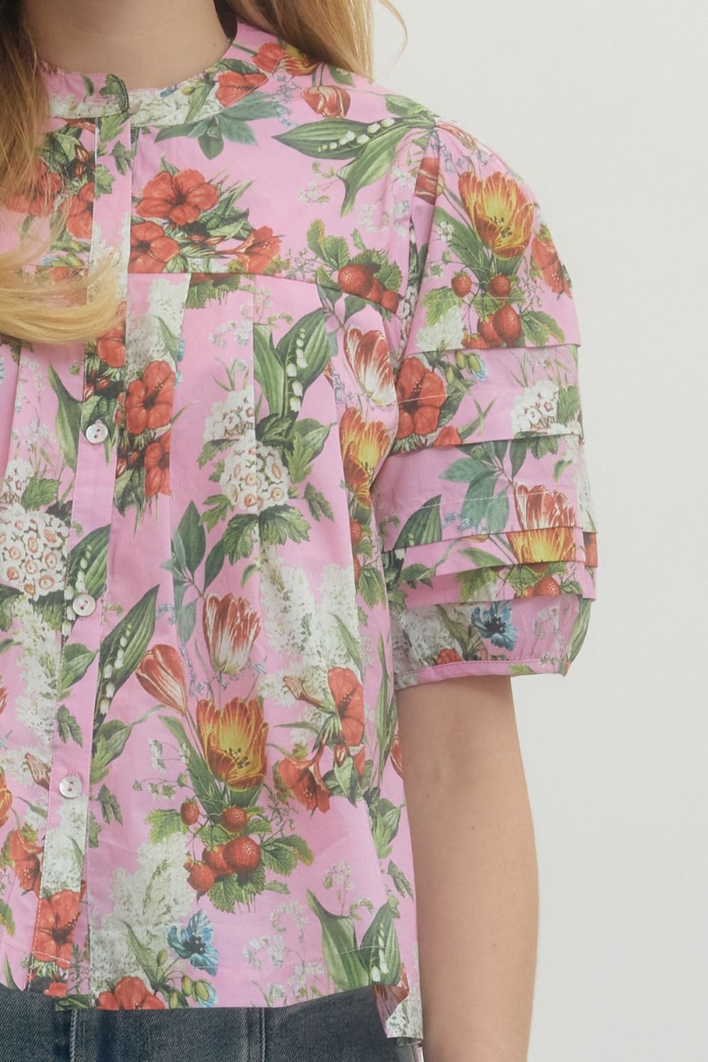 Floral Pleated Puff Sleeve Top - Lush Lemon - Women's Clothing - Entro - 52168081945405