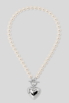 Pearl Heart Charm Toggle Necklace - Lush Lemon - Women&