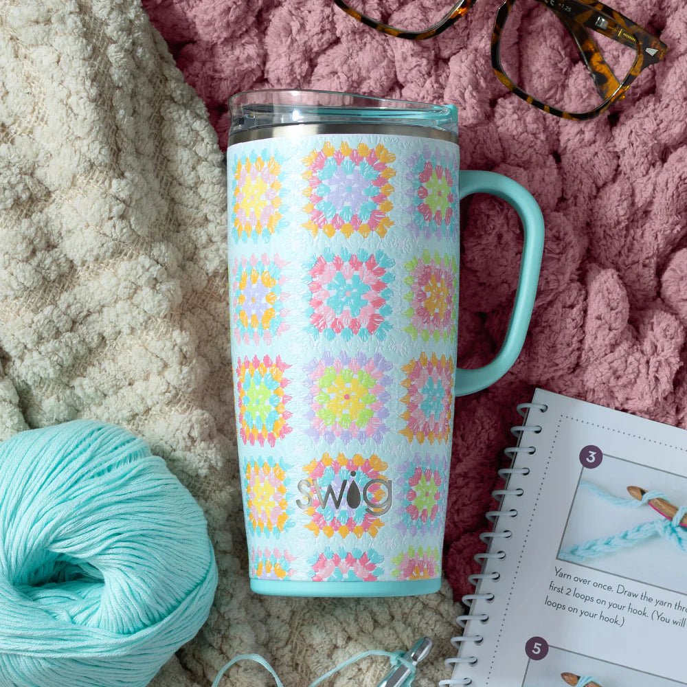 Travel Mug 22oz - Lush Lemon - Gift - Swig Life - 840240435411