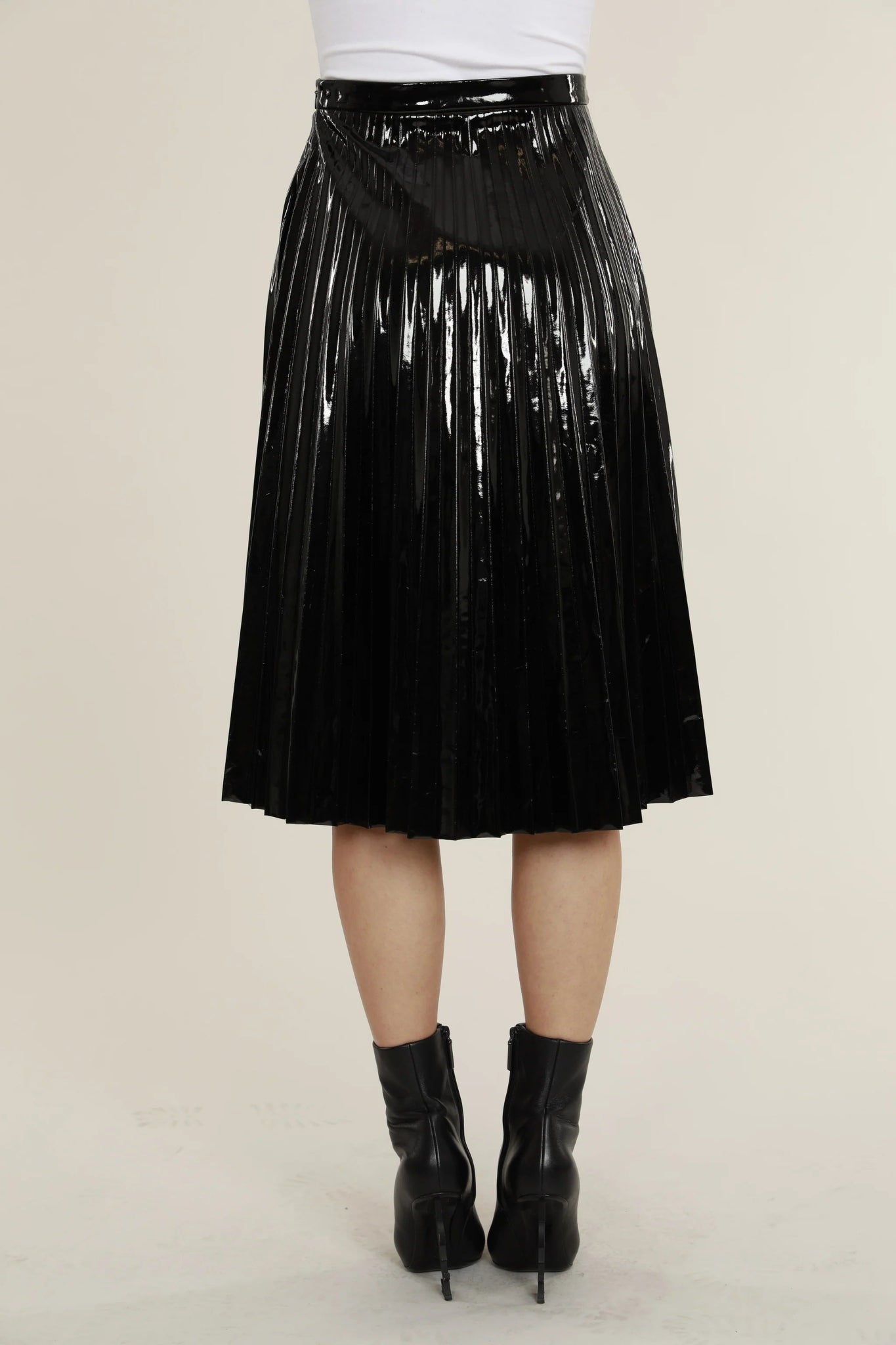 Vegan Patent Leather Pleated Skirt - Lush Lemon - Women's Clothing - Dolce Cabo - 13662